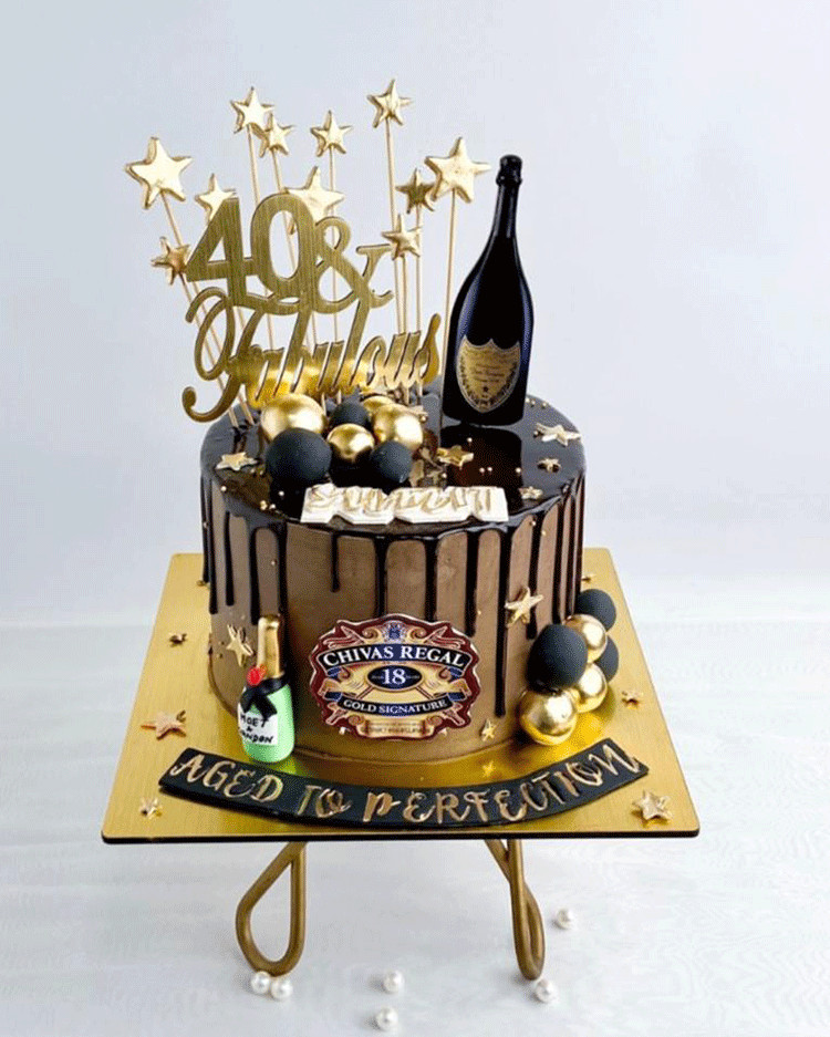 Special Customized Cake in Delhi